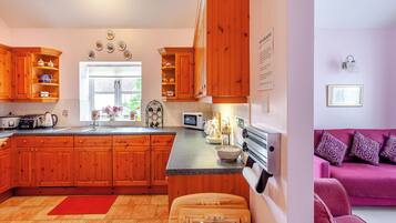 Dishwasher, highchair