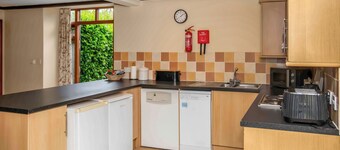 3 bedroom accommodation in Catfield