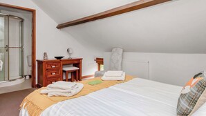 3 habitaciones, wifi gratis y ropa de cama 
