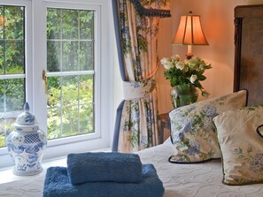 2 chambres, accès au Wi-Fi (inclus), literie fournie