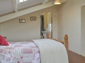 3 chambres, draps fournis