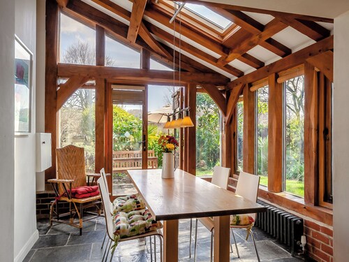 2 Schlafzimmer Unterkunft in Burpham, near Arundel