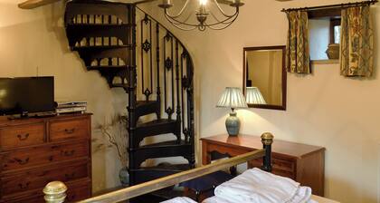 1 bedroom accommodation in Castleton