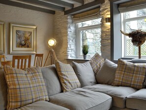 Fireplace - Coach House Grasmere (Grasmere)