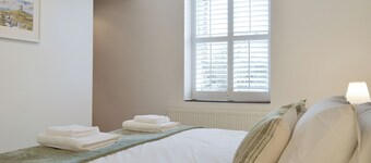 2 bedroom accommodation in Buxton