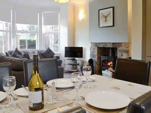 تناول الطعام