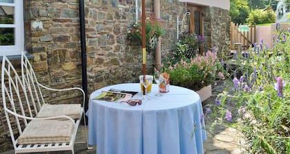 2 makuuhuoneen majoitusta Northlew, lähellä Okehampton