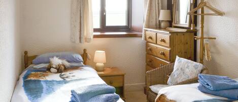 3 bedrooms, free WiFi, bed sheets