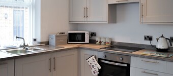 3 bedroom accommodation in Flamborough