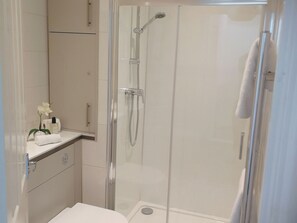 Towels - 2 bedroom accommodation in Warkworth, near Amble (Warkworth, near Amble)
