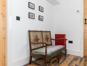 Interior - 1 bedroom accommodation in Llandwrog, near Caernarfon (Llandwrog, near Caernarfon)