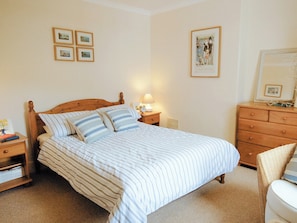 3 chambres, Wi-Fi gratuit, draps fournis