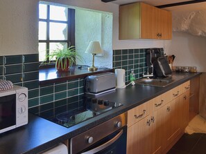 High chair - 1 bedroom accommodation in near Criccieth (near Criccieth)