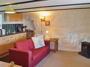 Living area - 1 bedroom accommodation in near Criccieth (near Criccieth)