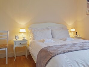3 chambres, Wi-Fi gratuit, draps fournis