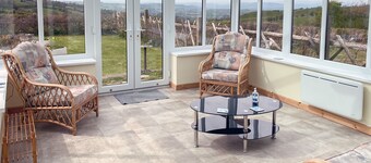 2 bedroom accommodation in Bishops Moat, near Bishops Castle