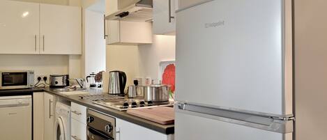 Geschirrspüler, Hochstuhl