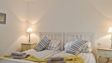 3 chambres, Wi-Fi gratuit, draps fournis