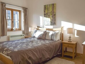 2 bedrooms, free WiFi, bed sheets - 2 bedroom accommodation in Mydroilyn, near Aberaeron (Mydroilyn, near Aberaeron)