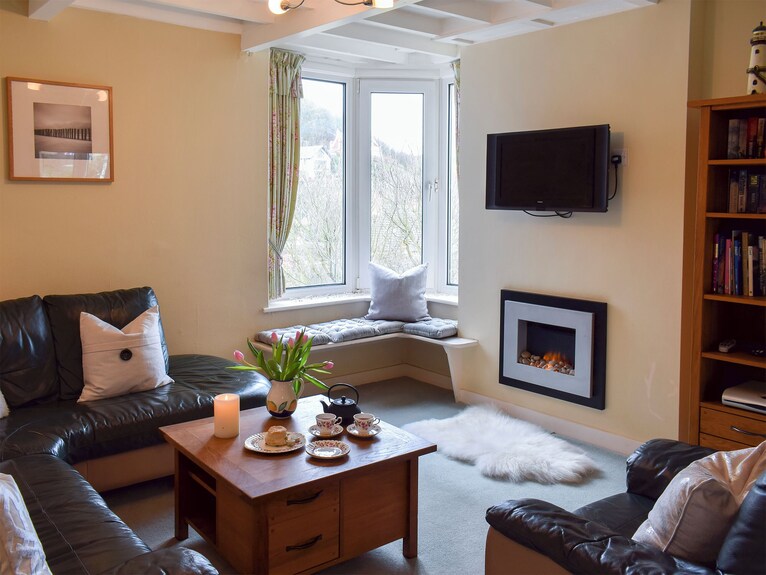 3 Bedroom Accommodation In Sandsend, Near Whitby - Sandsend