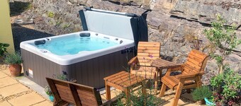 Brynllin Holiday Cottages - Dildre