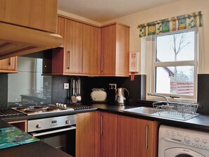 Kochgeschirr/Geschirr/Besteck