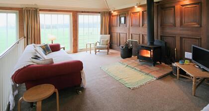 2 makuuhuoneen majoitus Gunton Parkissa, lähellä Hanworthia