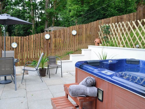 2 bedroom accommodation in Bontnewydd, near Dolgellau