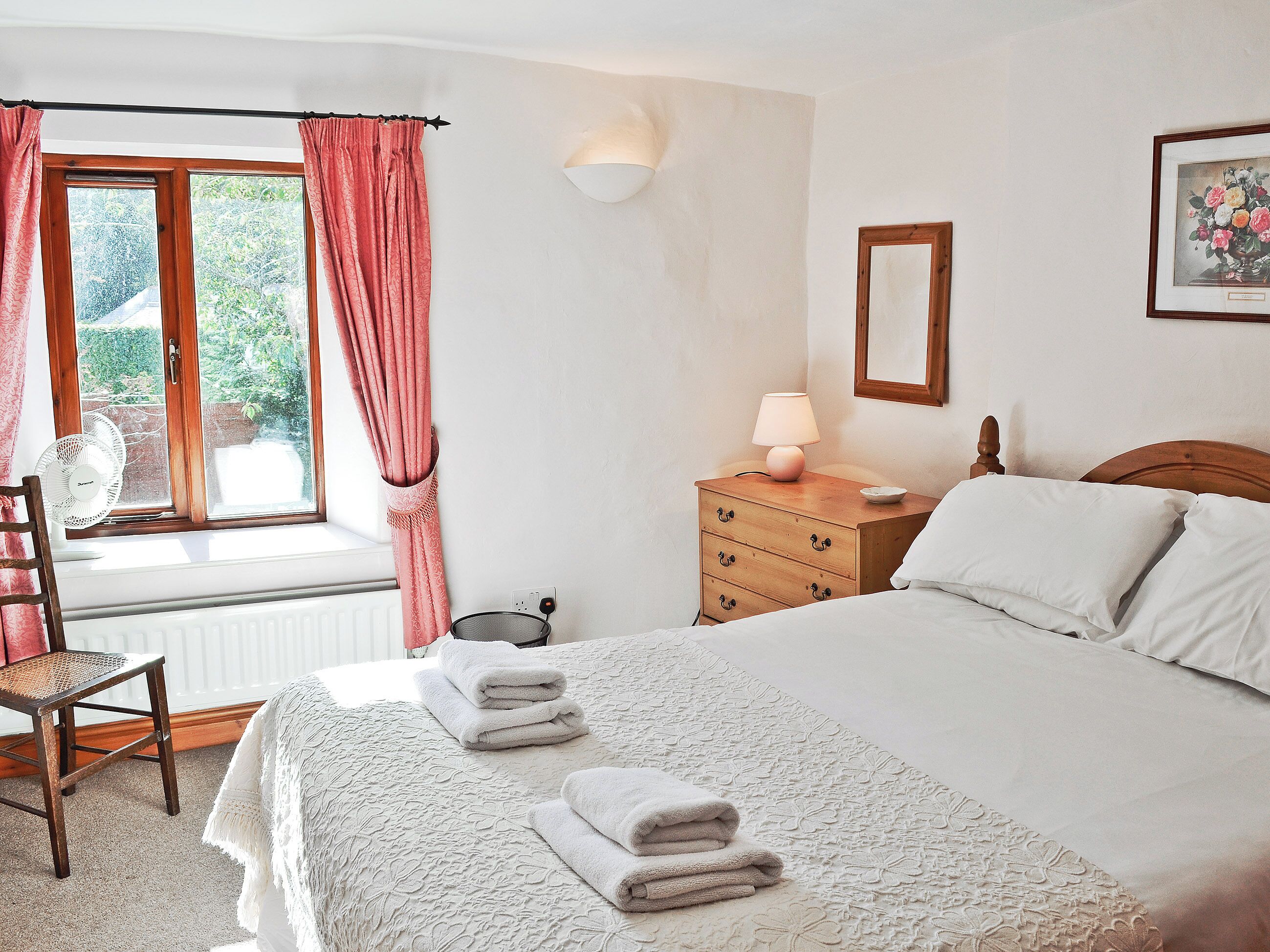 4 chambres, Wi-Fi gratuit, draps fournis