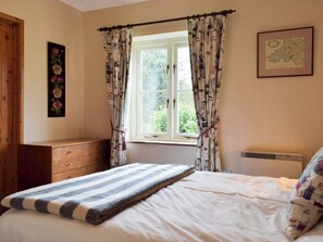 3 bedrooms, free WiFi, bed sheets