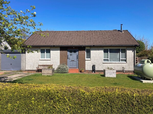 Exterior - 2 bedroom accommodation in Ardentinny, near Dunoon (Ardentinny, near Dunoon)