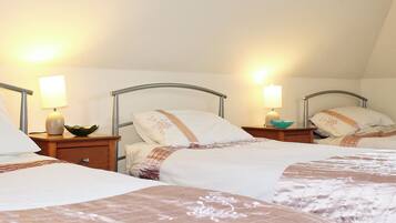 2 bedrooms, free WiFi, bed sheets