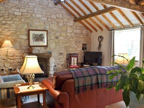 Fireplace - 1 bedroom accommodation in Little Barugh, near Pickering (Little Barugh, near Pickering)
