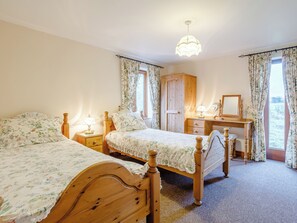 3 chambres, Wi-Fi gratuit, draps fournis