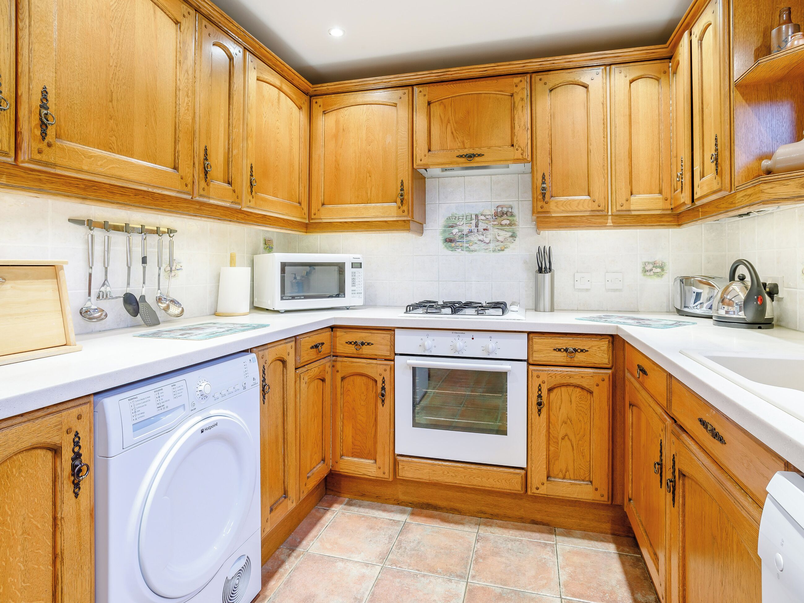 Dishwasher, highchair