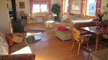 TV, fireplace, DVD player, table football