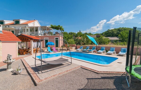 Pool - Cozy home in Zezevica with sauna (Zezevica)