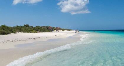 OCEAN VIEW PRIVATE VILLA WITH BEAUTIFUL POOL