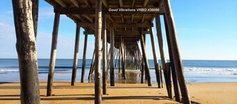 Oceanfront, 3 seng / 2 bad, Dyrevennlig, Sengetøy Inkludert, WiFi,