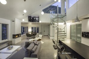 Interior - Four Bedroom Penthouse in Center of Telluride (Telluride)