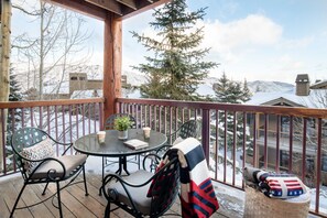 Outdoor dining - Outpost: Grand View 491 - Air Conditioning (Jackson)