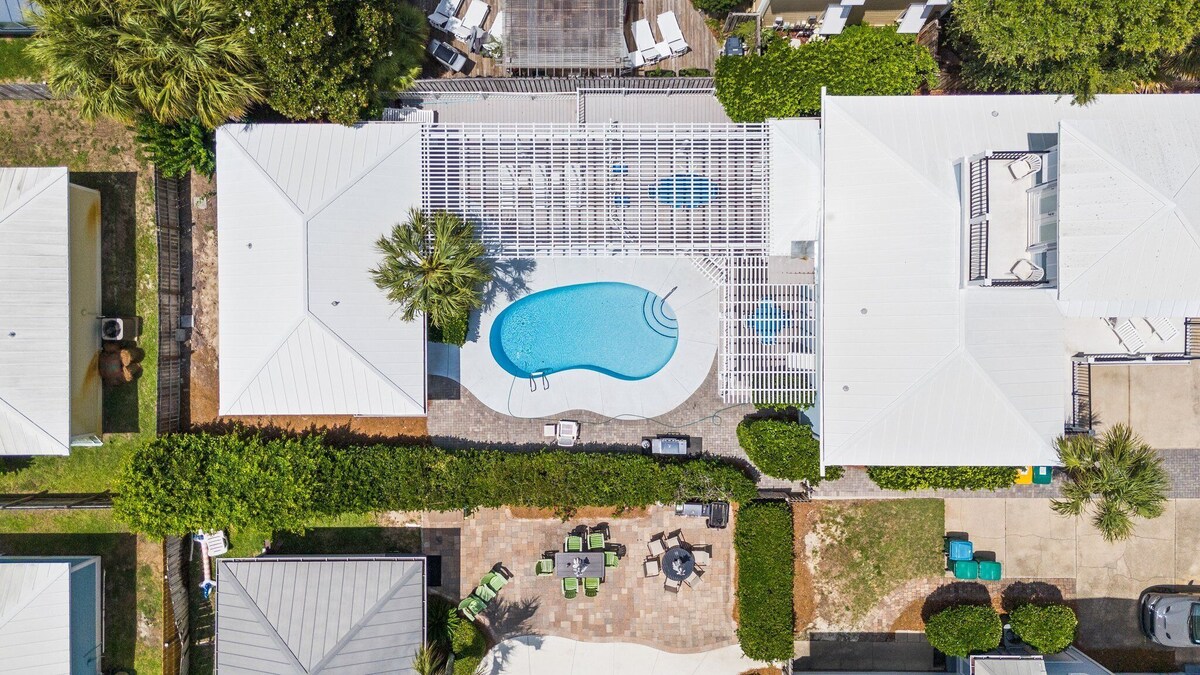 Photo 104 of Pet Friendly! 5 BR/5.5 Bath Luxury~Private Pool~Cabana~Steps to Beach