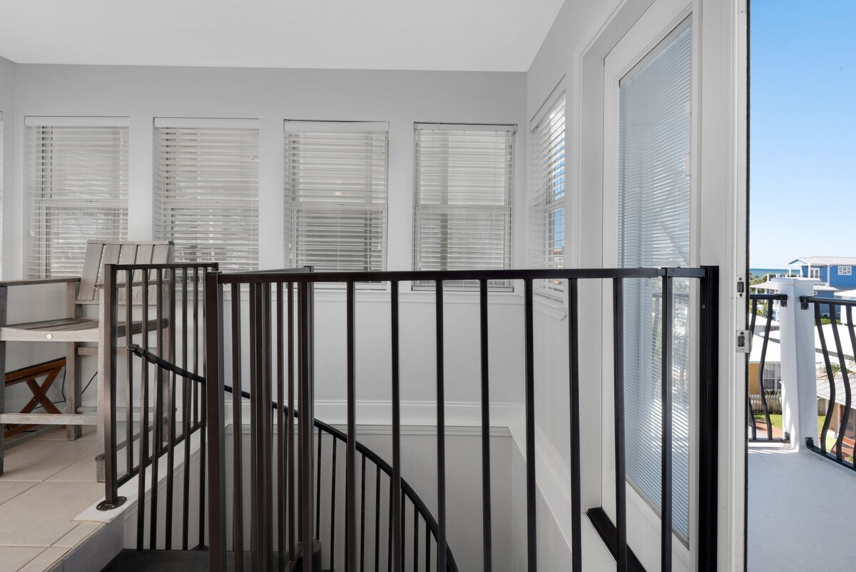 Photo 61 of Pet Friendly! 5 BR/5.5 Bath Luxury~Private Pool~Cabana~Steps to Beach