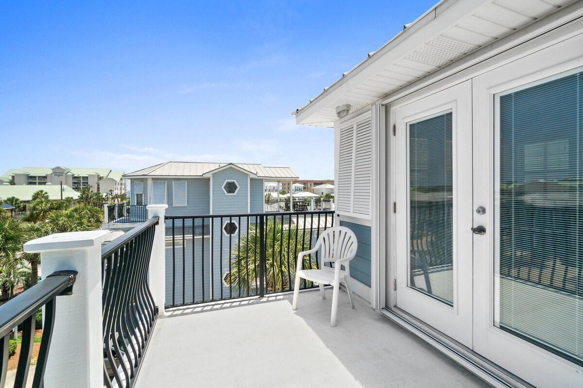 Photo 72 of Pet Friendly! 5 BR/5.5 Bath Luxury~Private Pool~Cabana~Steps to Beach