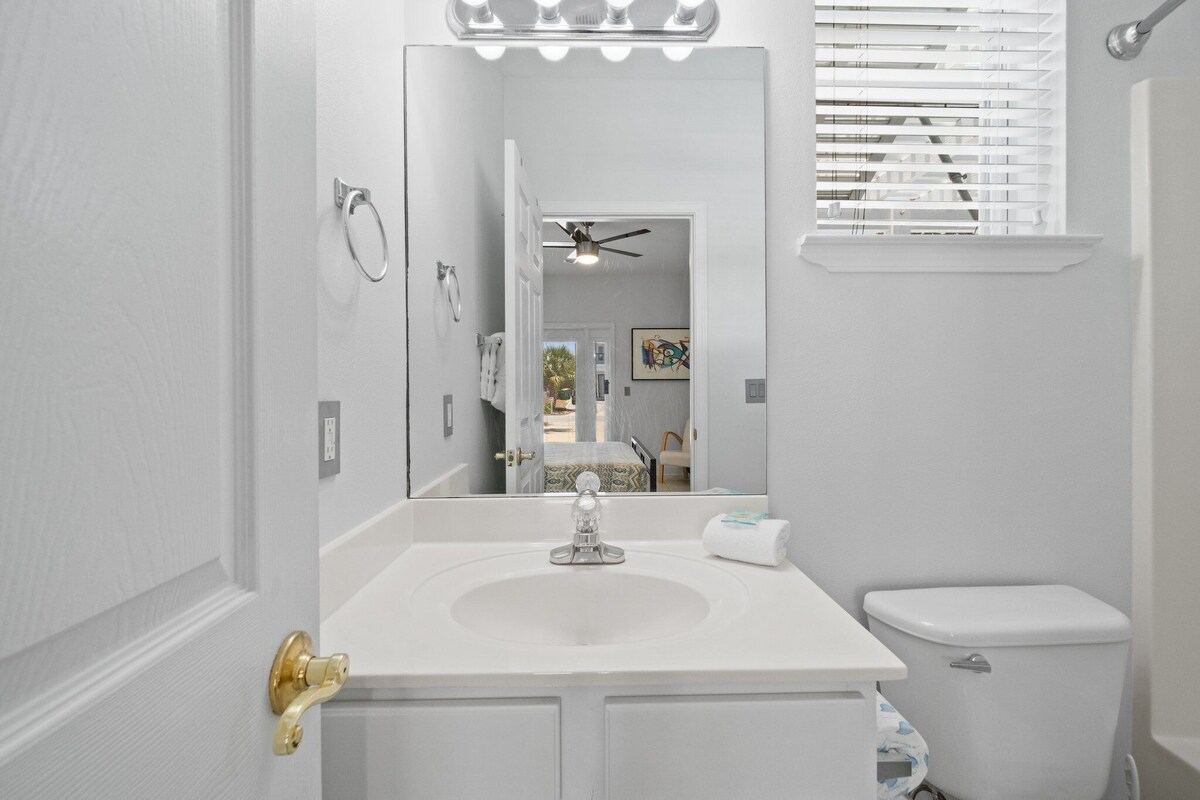 Photo 27 of Pet Friendly! 5 BR/5.5 Bath Luxury~Private Pool~Cabana~Steps to Beach