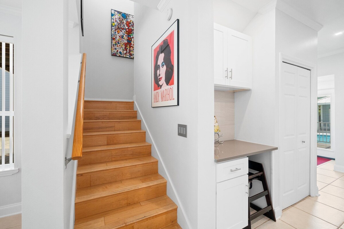 Photo 33 of Pet Friendly! 5 BR/5.5 Bath Luxury~Private Pool~Cabana~Steps to Beach