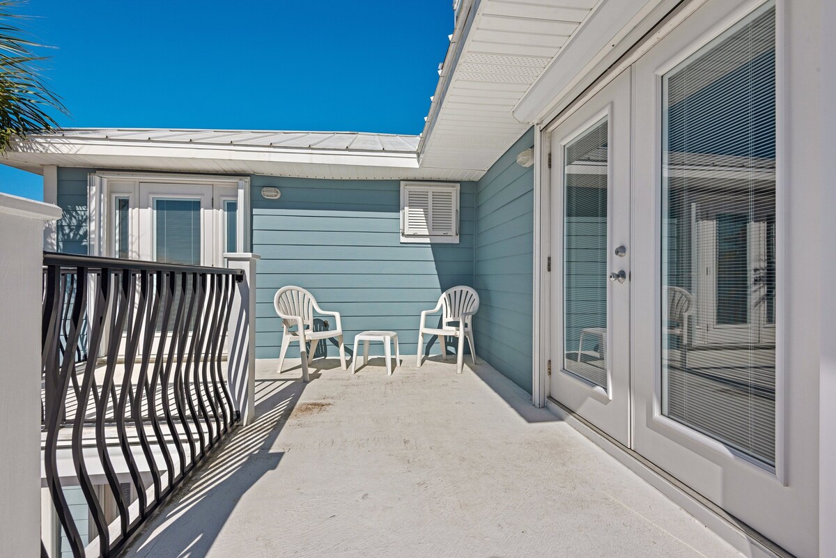 Photo 44 of Pet Friendly! 5 BR/5.5 Bath Luxury~Private Pool~Cabana~Steps to Beach