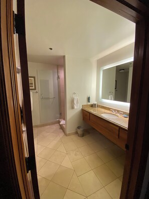 Bathtub, hair dryer, towels, soap