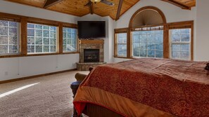 6 bedrooms, desk, iron/ironing board, free WiFi - Chef's Kitchen, Great for Families, Kid Friendly, Aesthetic Charm, Serene Spot (Big Bear Lake)