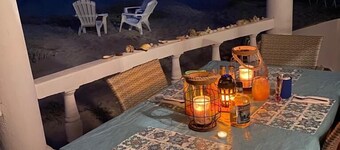 DAS JUWEL VON PLAYA MIRAMAR! Bewachte Gemeinschaft 24/7. Große Auffahrt. Sichern
